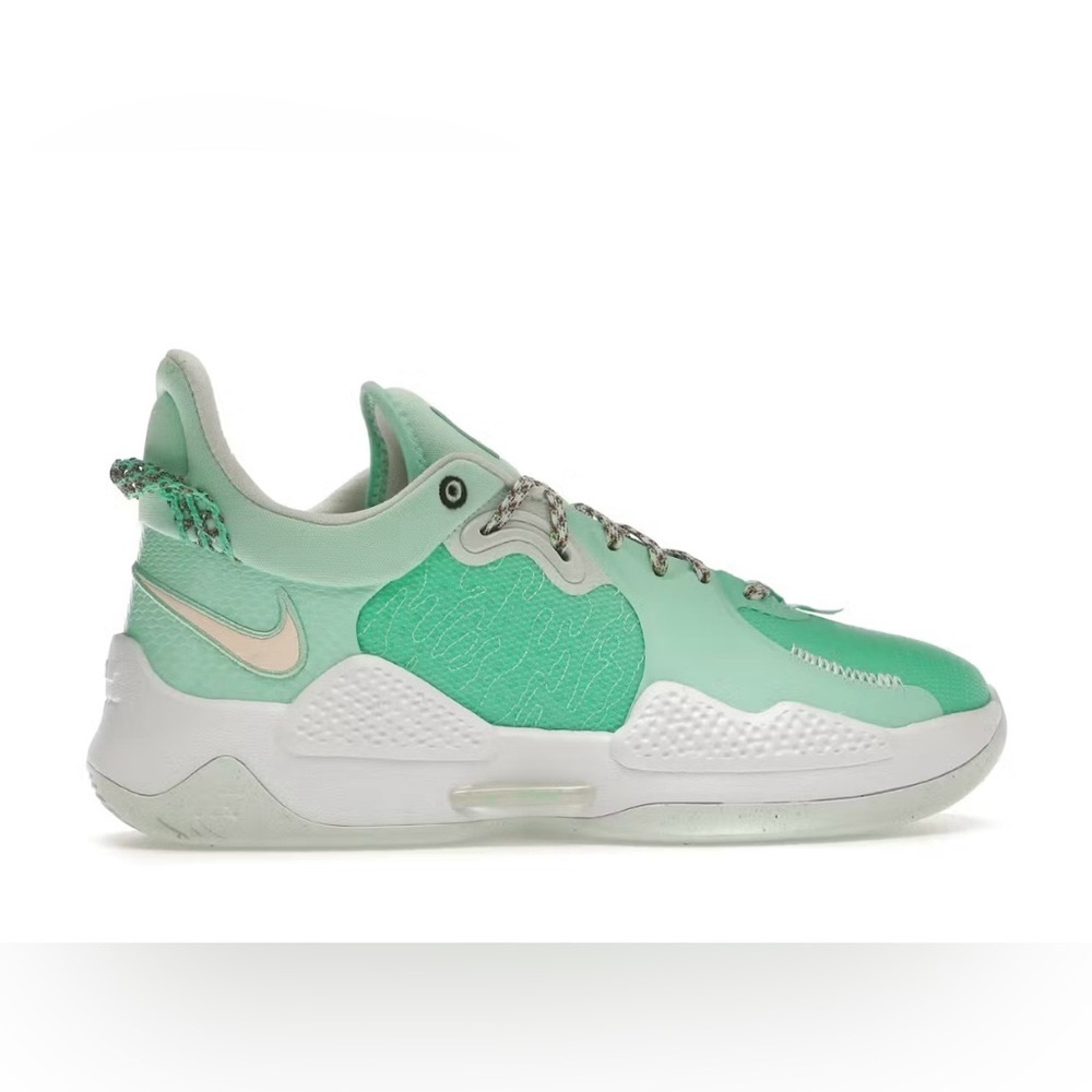 nike PG 5 basketball shoes